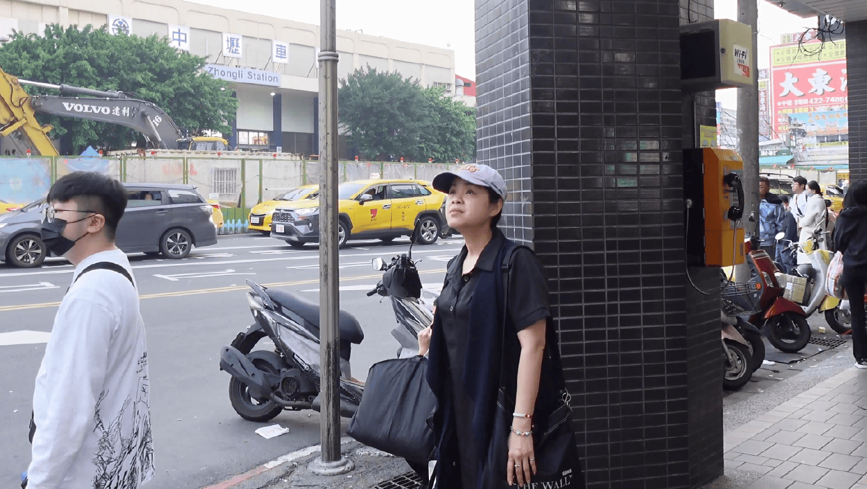 譯鄉人